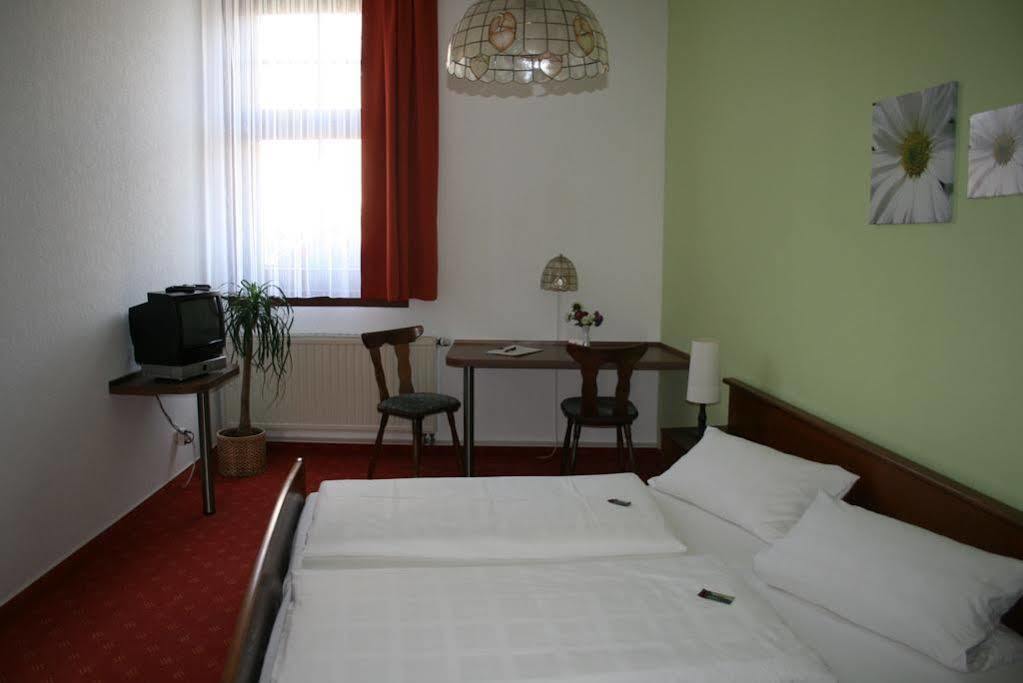 Landgasthof & Hotel Krone Eischleben Ichtershausen Eksteriør bilde